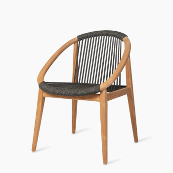 Vincent Sheppard Frida dining chair with anthracite rope and teak frame.